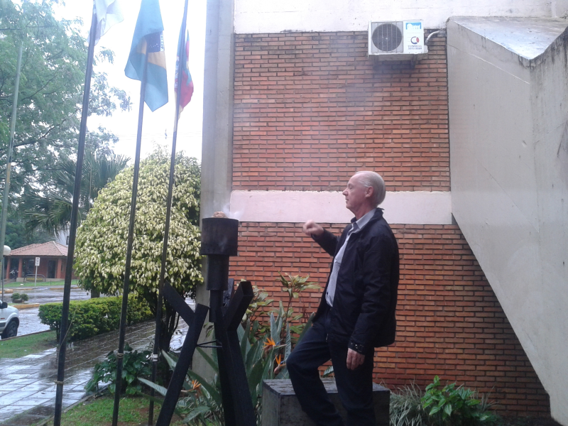 Extinção da Chama Crioula encerra festejos farroupilhas